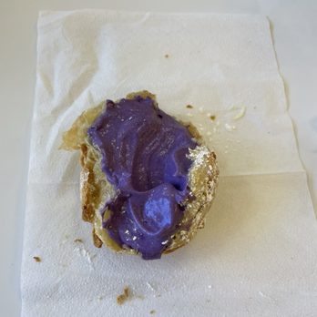 Beard Papa's - Original w ube filling - Desserts Near Me - Tracy, California