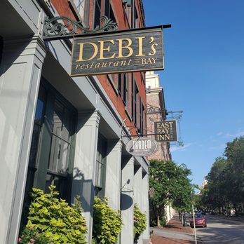 Debi's Restaurant - American Near Me - Savannah, Georgia