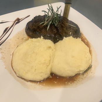 Momma Spriggs - Oak Sirloin - New American Near Me - Carlisle, Pennsylvania