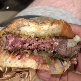 Little Big Burger - Burgers Near Me - Eugene, Oregon