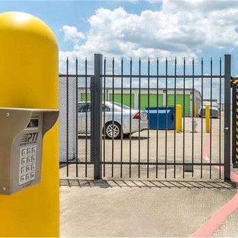 Extra Space Storage - Office - Self Storage Near Me - Desoto, Texas Extra Space Storage - Office - Self Storage Near Me - Desoto, Texas