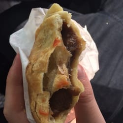 The Bakehouse Coffee - Steak & mushroom pie