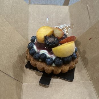 SACRÉ SUCRÉ - Macarons Near Me - Baltimore, Maryland