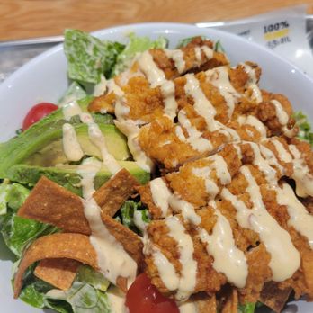Super Chix - Kennesaw - Salad - Salad Near Me - Kennesaw, Georgia