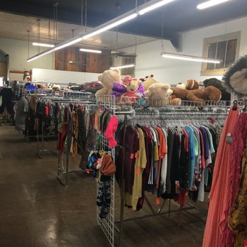 Rips Thrift Store - Lots of Clothing - Thrift Stores Near Me - Brazoria, Texas Rips Thrift Store - Lots of Clothing - Thrift Stores Near Me - Brazoria, Texas