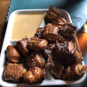 Dublin Pub Restaurant - Pretzel Bites Appetizer - Pubs Near Me - Morristown, New Jersey