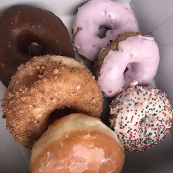 Rose Donuts - Coffee & Tea Near Me - San Diego, California