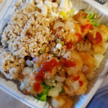 Hawaiian BBQ Express - Garlic shrimp with brown rice(added Sriracha) - Hawaiian Near Me - Vacaville, California Hawaiian BBQ Express - Garlic shrimp with brown rice(added Sriracha) - Hawaiian Near Me - Vacaville, California