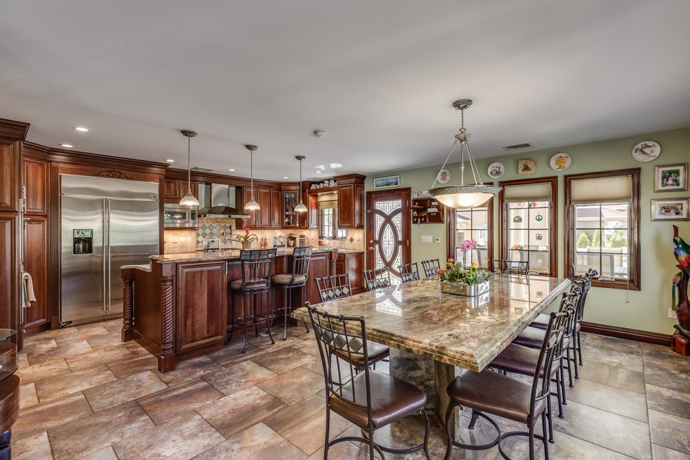 Slide of Whitestone Contracting