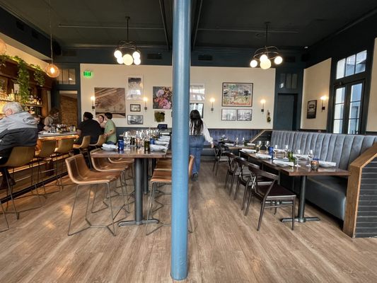 Copper Monkey Bar & Grill by null