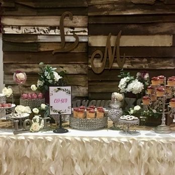 CC's Macarons and Desserts - Macarons Near Me
