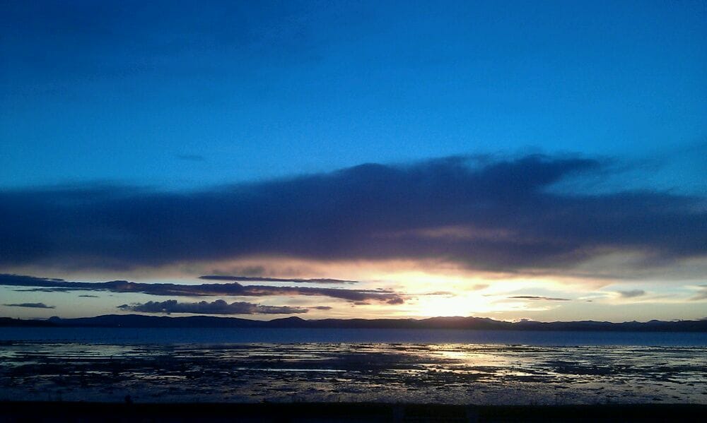 Dolphin Bay Suites At The Old Ship Inn