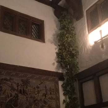 The Brewery Tap - British Near Me - Chester, CHW