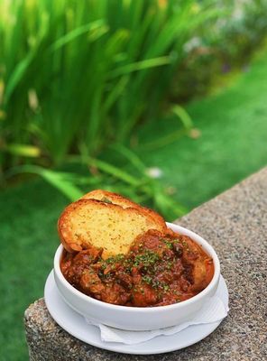 Brauhaus Restaurant & Pub by null