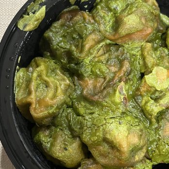 Momo Masala - Hariyali Momo - Indian Near Me - Boston, Massachusetts