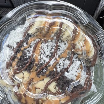 Bomb Smoothies - Cocoanut bowl - Juice Bars & Smoothies Near Me - Johnston, Rhode Island