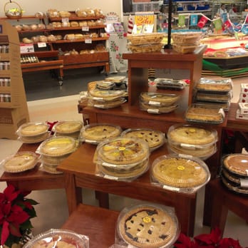 Giant Eagle - a variety of pies on display - Grocery Near Me - Morgantown, West Virginia Giant Eagle - a variety of pies on display - Grocery Near Me - Morgantown, West Virginia