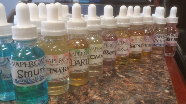 all smoke and vape north olmsted A Puff Above, 27088 Lorain Rd, Olmsted, OH 44070, US Aromă:Dulceață de afine (Ediția Jam) Blue Razz Ice Geek Flavour Type_Tobacco