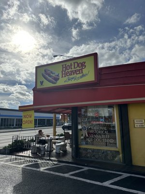 Hot Dog Heaven by null
