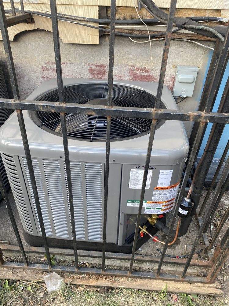 Slide of J&J Plumbing, Heating & Cooling