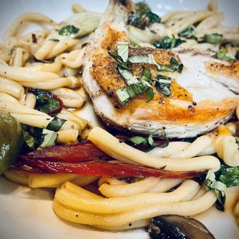 La Bottega - Chicken Cacciatore - Delis Near Me - Vancouver, Washington La Bottega - Chicken Cacciatore - Delis Near Me - Vancouver, Washington