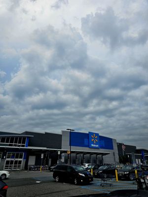 Walmart Supercenter by null