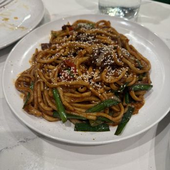 Uyghur Noodle King - Stir-fried noodles - Noodles Near Me - Philadelphia, Pennsylvania