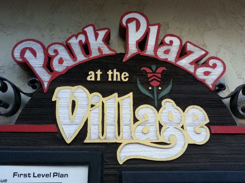 Park Plaza Logo