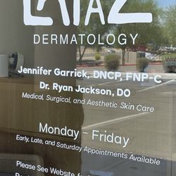La Paz Dermatology - Entry