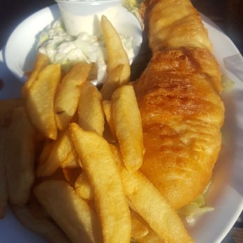 London Bridge Pub - Fish and Chips - British Near Me - Monterey, California