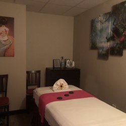 Unicorn Massage Spa - Single room