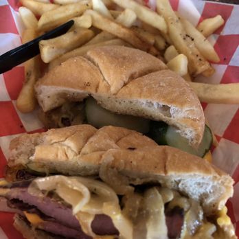Goldhorn Brewery - Fried bologna sandwich - delicious! - Breweries Near Me - Cleveland, Ohio Goldhorn Brewery - Fried bologna sandwich - delicious! - Breweries Near Me - Cleveland, Ohio