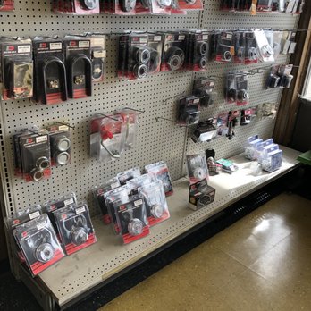 Carolina Rim & Wheel - Truck Accessories - Columbia, South Carolina Carolina Rim & Wheel - Truck Accessories - Columbia, South Carolina
