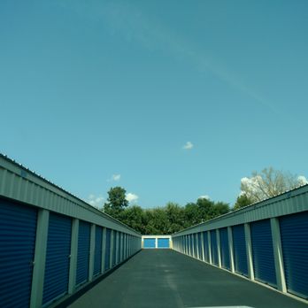 Red Dot Storage - Self Storage Near Me - New Albany, Indiana Red Dot Storage - Self Storage Near Me - New Albany, Indiana