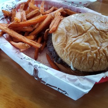Longhorn Cafe - Burger with sweet potato fries - Burgers Near Me - San Antonio, Texas