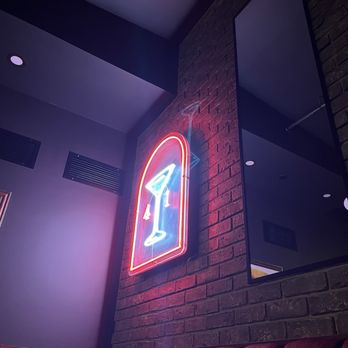 Rouge 41 - Interior - Speakeasies Near Me - Chaska, Minnesota