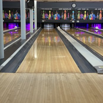 San Dee Lanes - Bowling Near Me - Malverne, New York