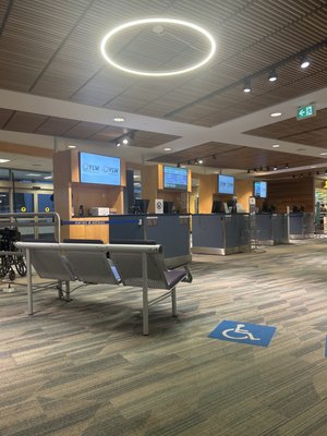 Kelowna International Airport by null