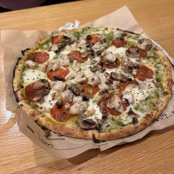 Blaze Pizza - Build your own - Pizza Near Me - Port St. Lucie, Florida