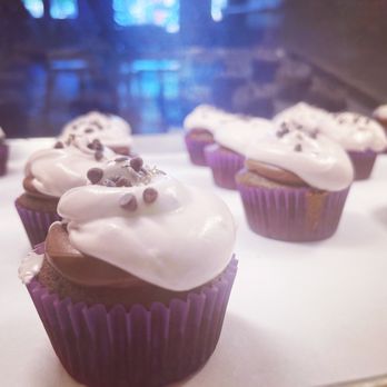 Hope Floats - chocolate cupcakes with frosting and sprinkles - Ice Cream & Frozen Yogurt Near Me - Smithville, Texas