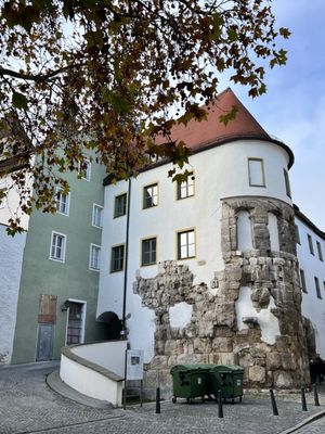 Porta Praetoria by null