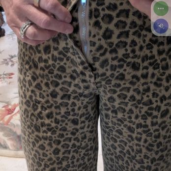Trends Boutique on Main - Zipper cheap - Women's Clothing Near Me - Heflin, Alabama Trends Boutique on Main - Zipper cheap - Women's Clothing Near Me - Heflin, Alabama