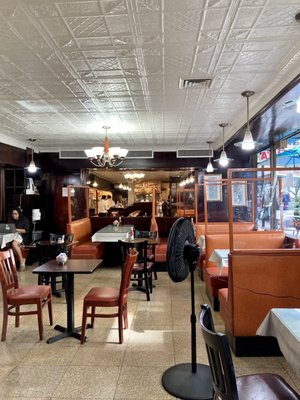 Eat Here Now by null