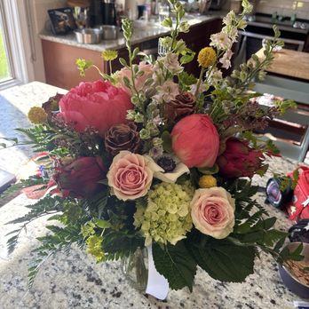 A Lasting Impression Florist - Florists Near Me - Queensbury, New York A Lasting Impression Florist - Florists Near Me - Queensbury, New York