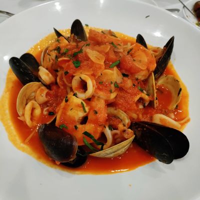 Nana's Kitchen by null