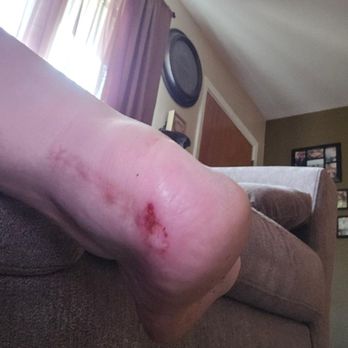 Ivy Nails & Spa - she actually cut me and didn't even say anything - Nail Salons Near Me - Lansing, Michigan