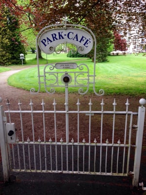 Lichtentaler Allee by null