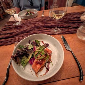 Wolf And Roadrunner - Steelhead trout - Steakhouses Near Me - Santa Fe, New Mexico