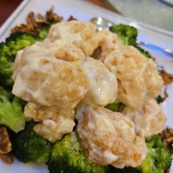 Golden 11 Seafood Restaurant