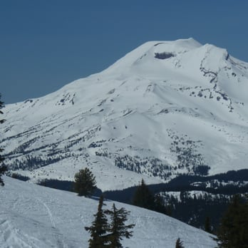 Mt. Bachelor - Breathtaking views from mid-mountain during Spring 2014. - Ski Resorts Near Me - Bend, Oregon Mt. Bachelor - Breathtaking views from mid-mountain during Spring 2014. - Ski Resorts Near Me - Bend, Oregon
